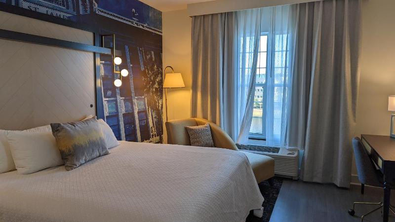 Hotel Indigo Jacksonville-Deerwood Park By IHG - image 13