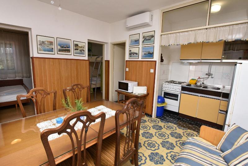 Apartments 2M - image 32