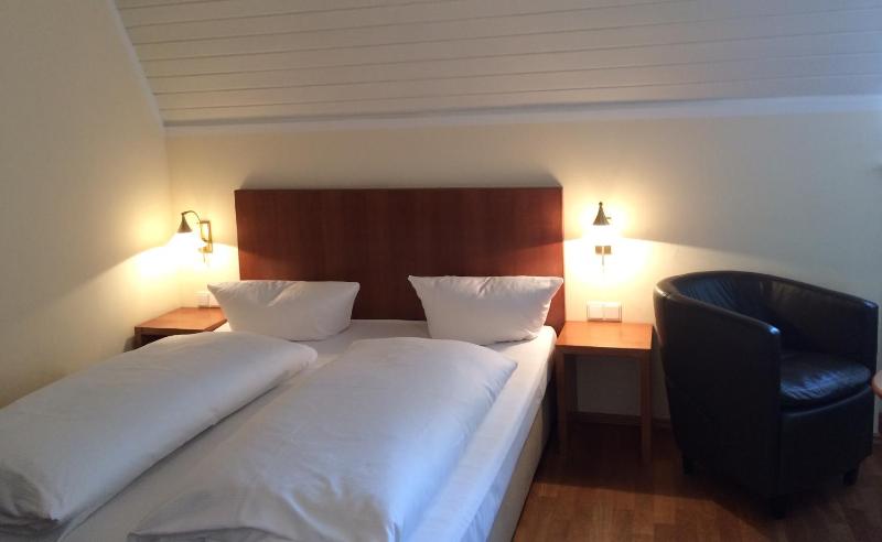 Double Room image 2