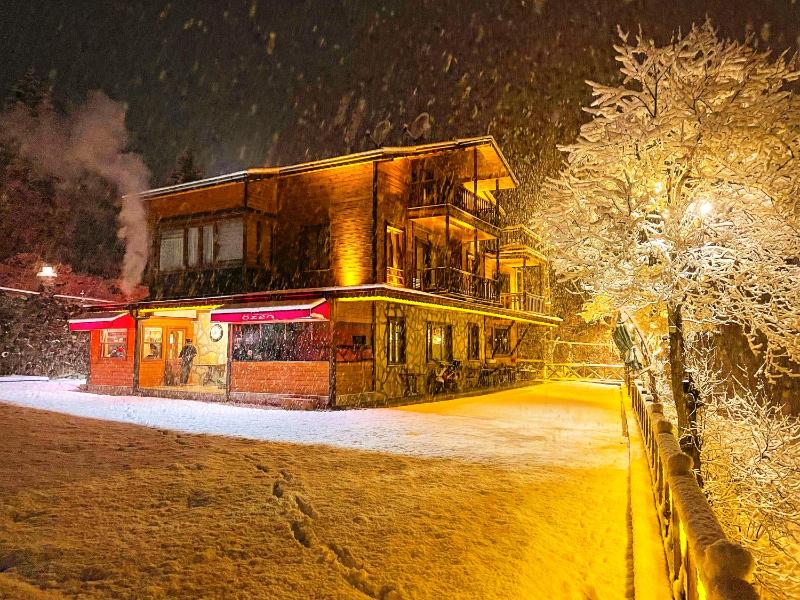 Two-Bedroom Apartment with Balcony image 3