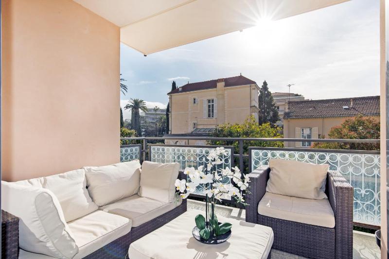3 bedrooms: 200m from Croisette - image 1