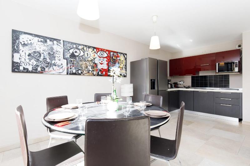 3 bedrooms: 200m from Croisette - image 8