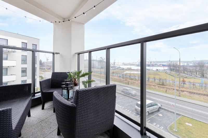 Lux Family Apartment Nadmorskie Tarasy by Noclegi Renters - image 22