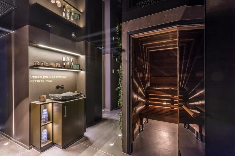 Matthiol Boutique Hotel - image 11