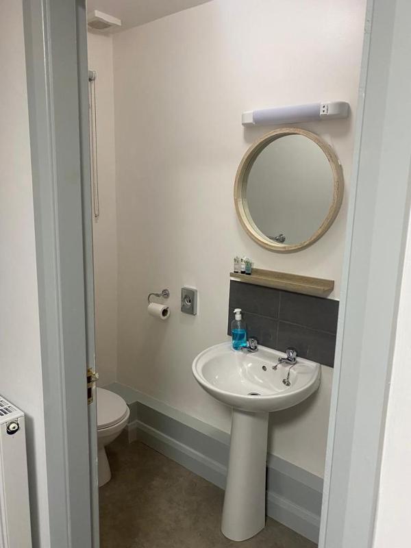 Double Room image 2