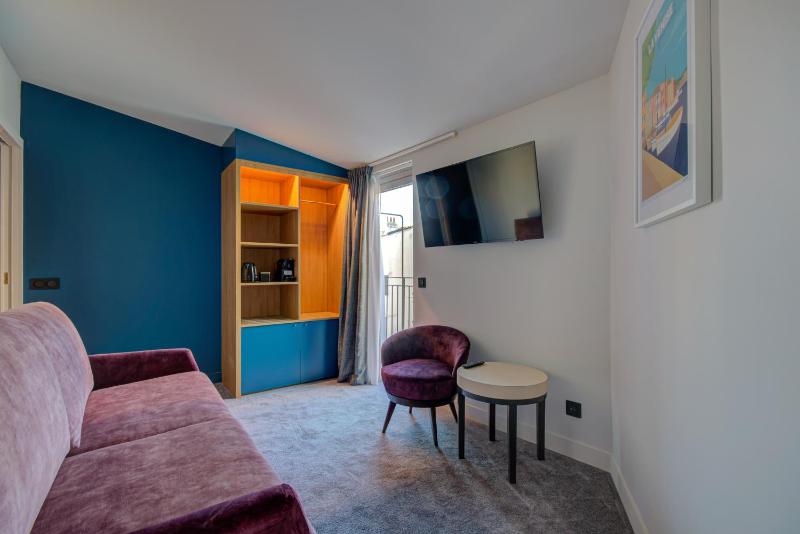 Superior Suite image 2