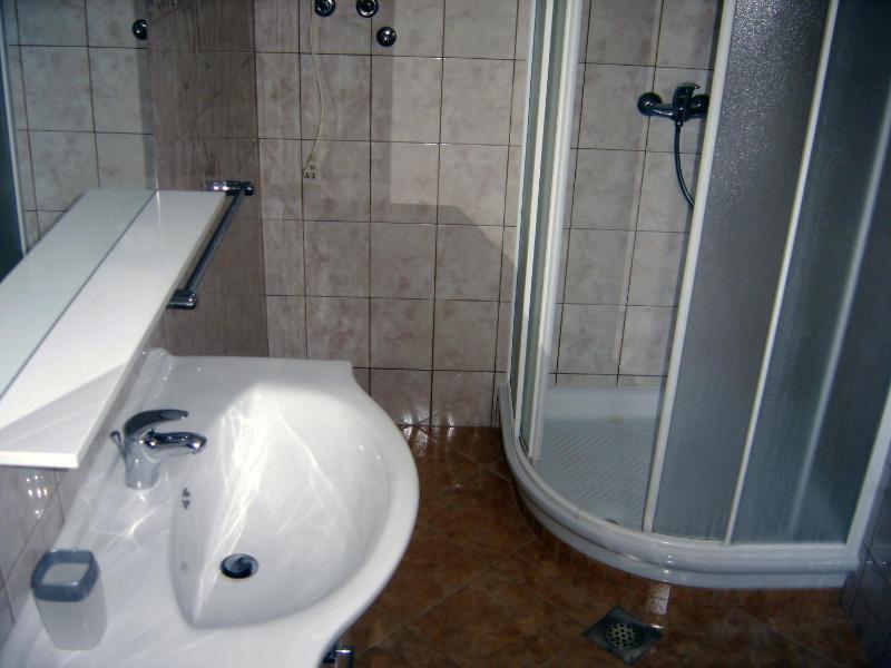 Apartment - Ground Floor image 3