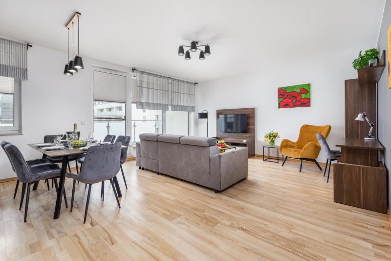 Superior Apartment image 3