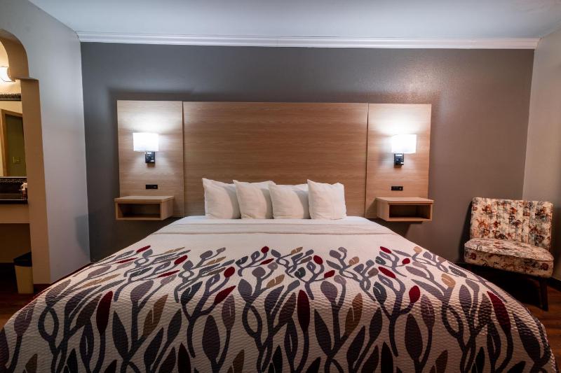 King Room - Non Smoking image 4