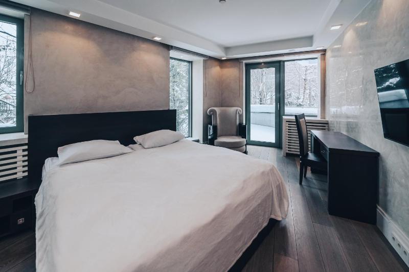 Two-Bedroom Suite image 3