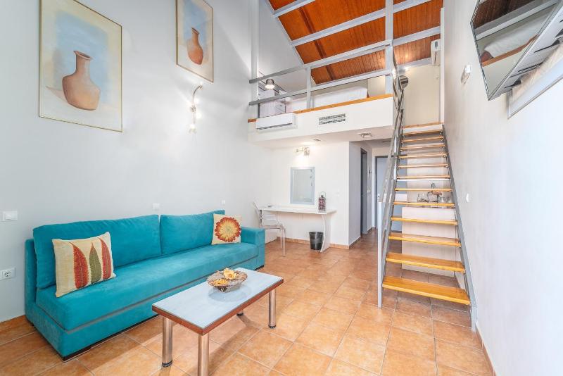 Superior Maisonette with Sea View image 1