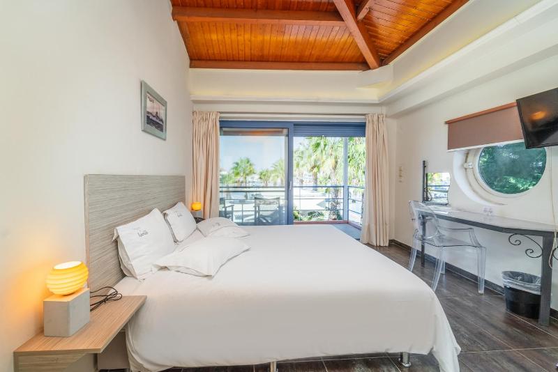  Superior Room with Sea View image 1