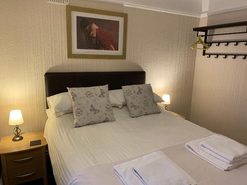 Philmar Guest House - image 25