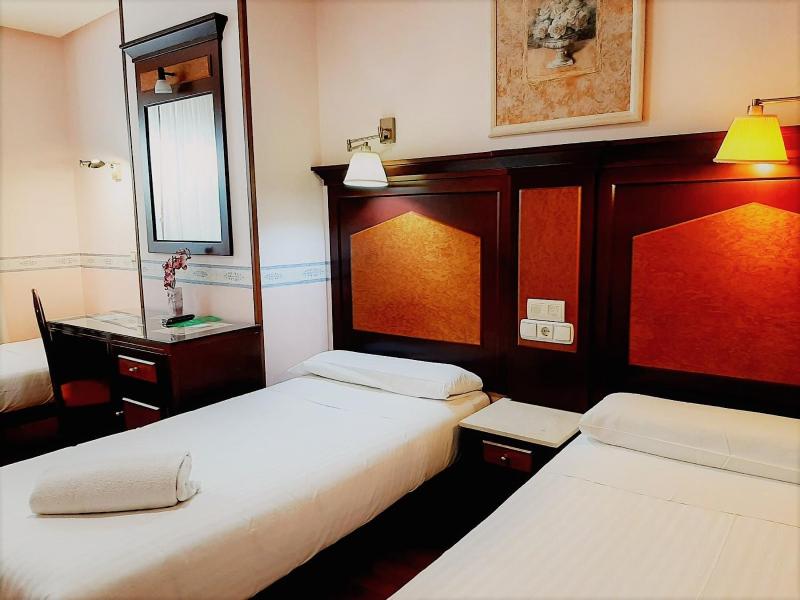 Triple Room image 1