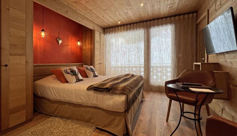 Comfort Double Room with Mountain View image 3
