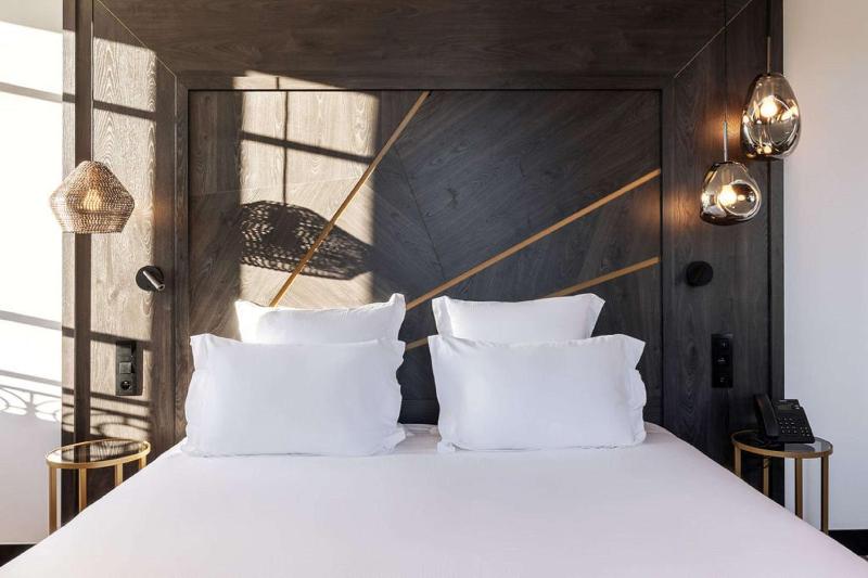 King Suite with Sofa Bed image 1