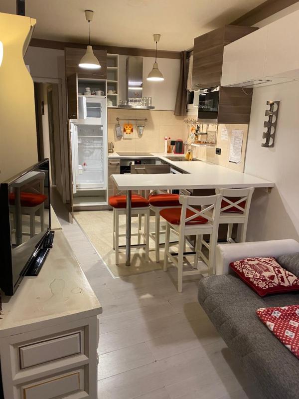 Standard Two-Bedroom Apartment - Basement image 1