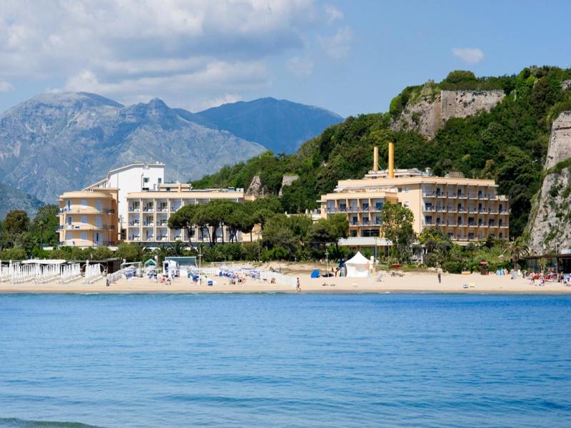 Hotel Serapo - image 1