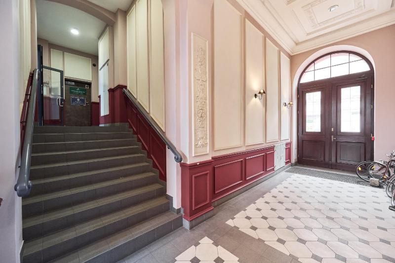 City Center Railway Station Apartment Piłsudskiego by Noclegi Renters - image 9