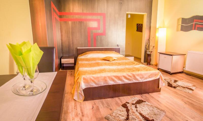 Superior Double Room image 4
