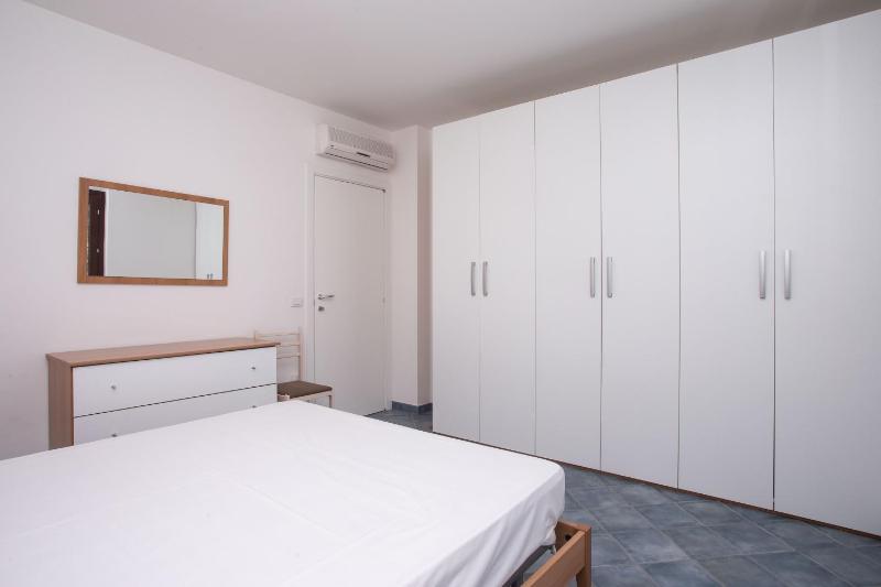 M290 - Marcelli nuovo trilocale con terrazzo - image 13