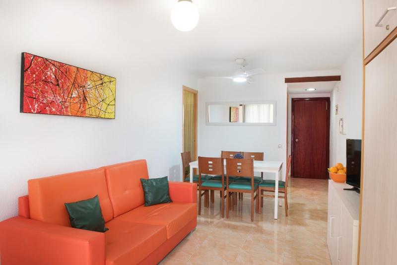 Three-Bedroom Apartment (4 Adults + 2 Children) image 1