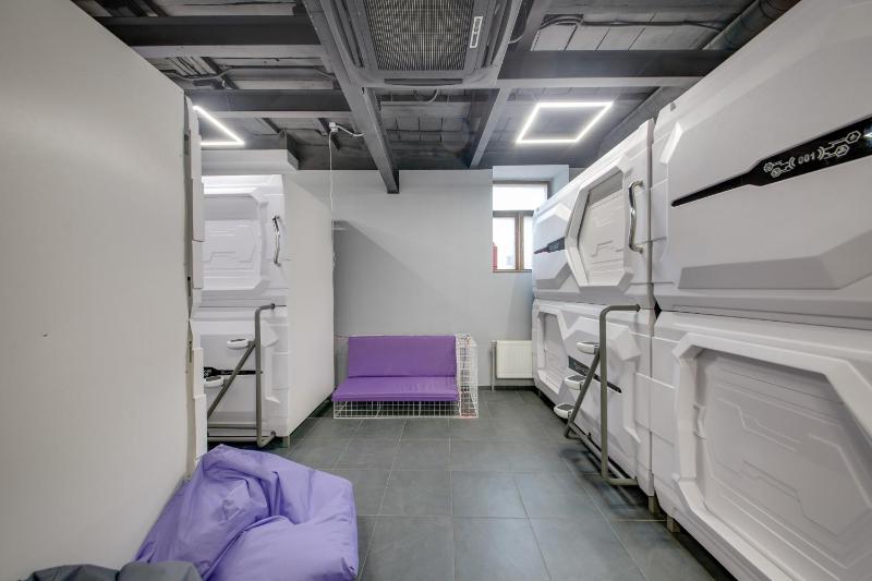 Small Single Room image 1