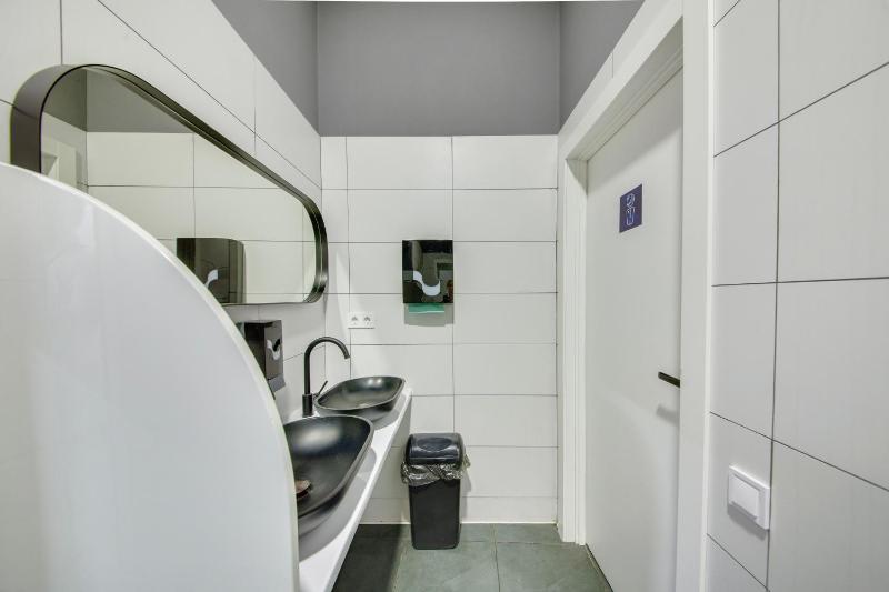 Deluxe Double Room image 2