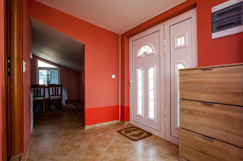Apartment with Sea View image 2