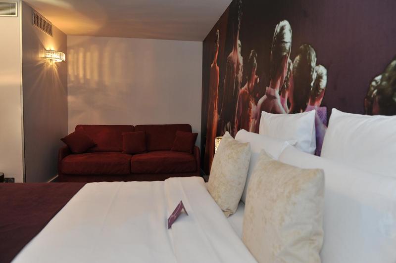 Classic Triple Room image 3