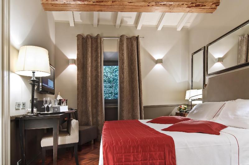 Hotel Lunetta - image 2