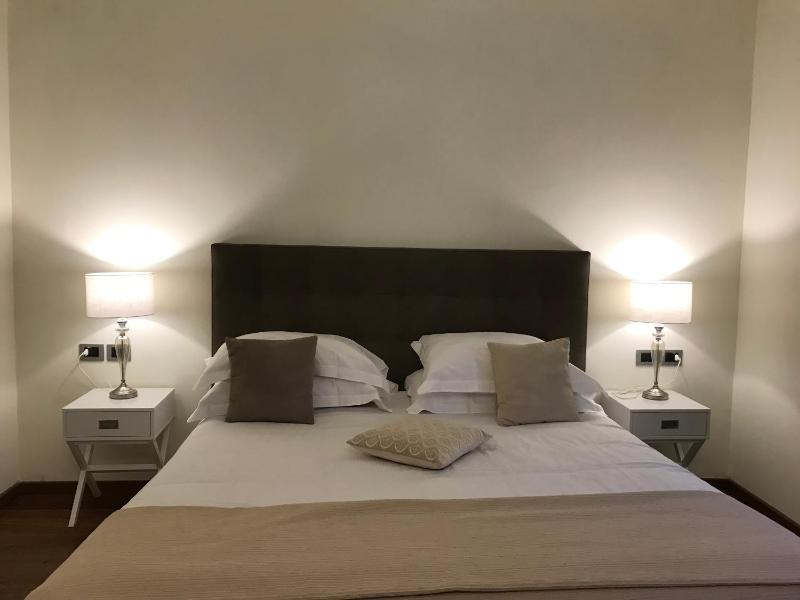 Double Room image 4