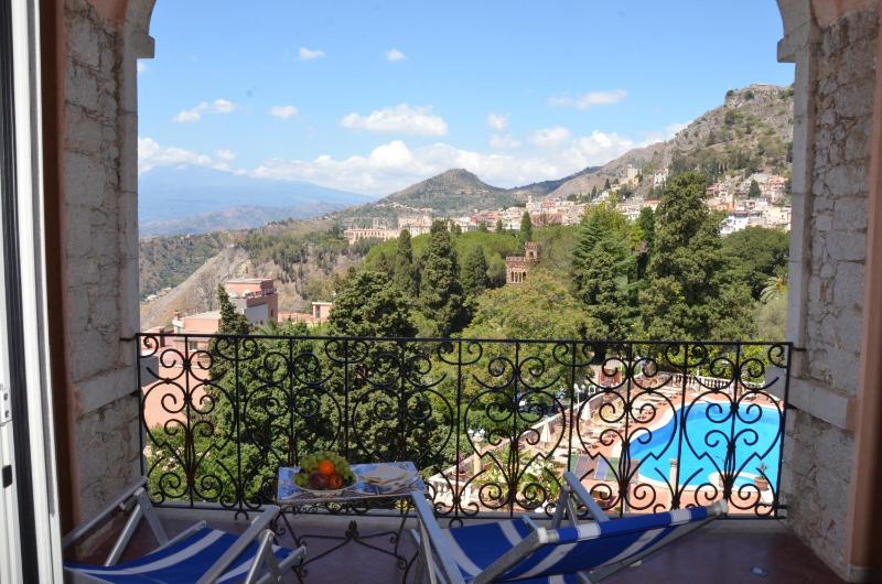 Taormina Park Hotel - image 16