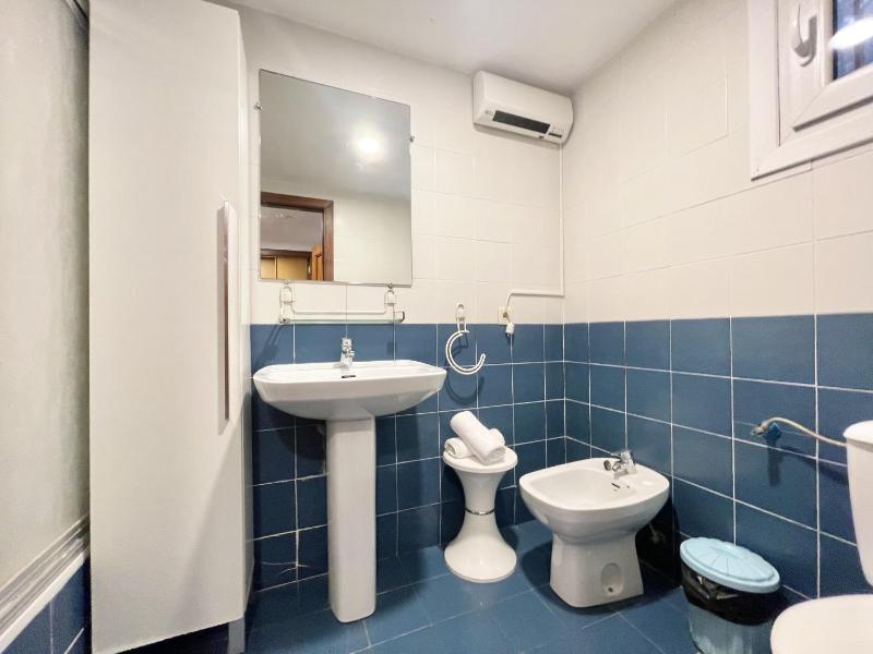 Albaida Park Apartment - image 6