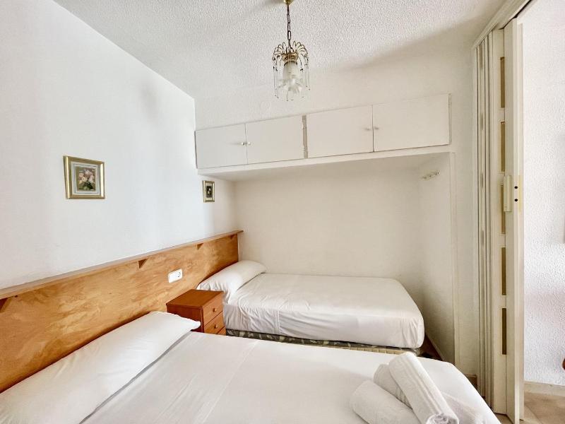 Apartment In Av Mediterraneo - image 5