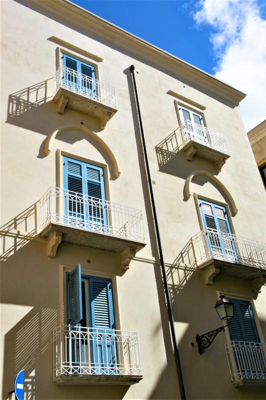 ZIBIBBO SUITES & ROOMS - Aparthotel in Centro Storico a Trapani - image 31