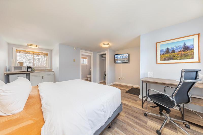 King Room image 1