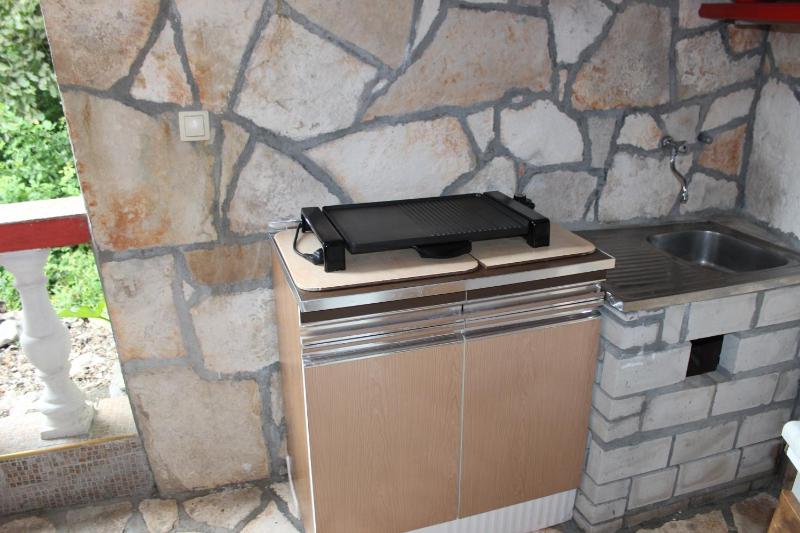 Three-Bedroom Apartment image 4