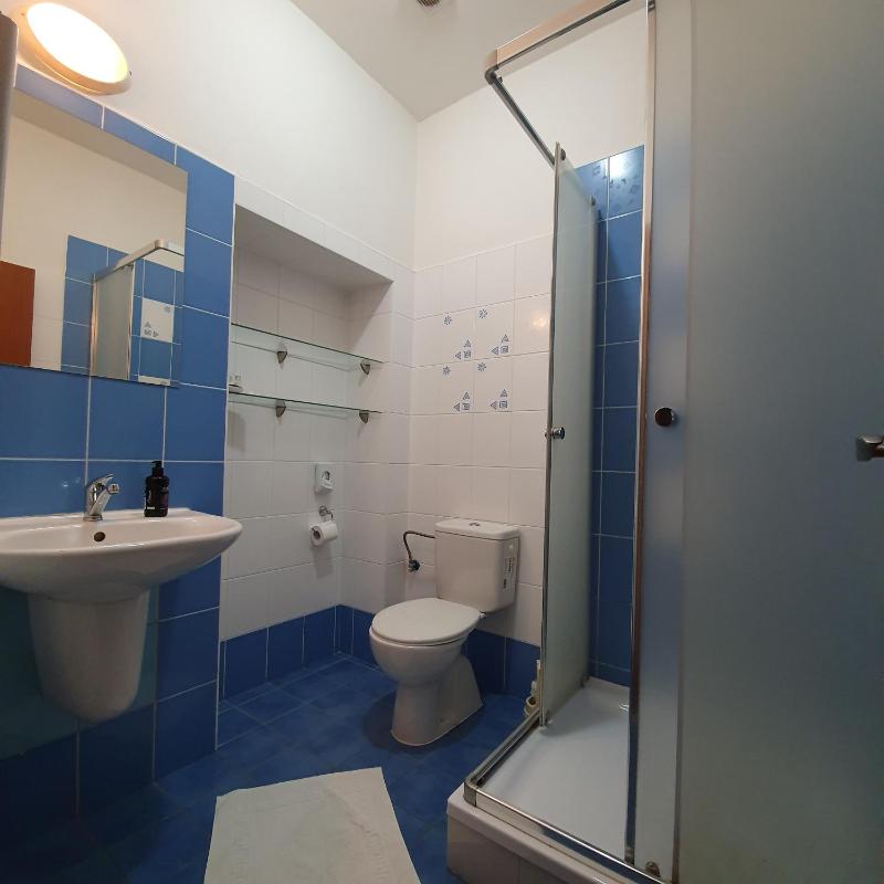 Deluxe Double Room image 4