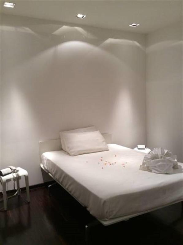 Double Room image 2