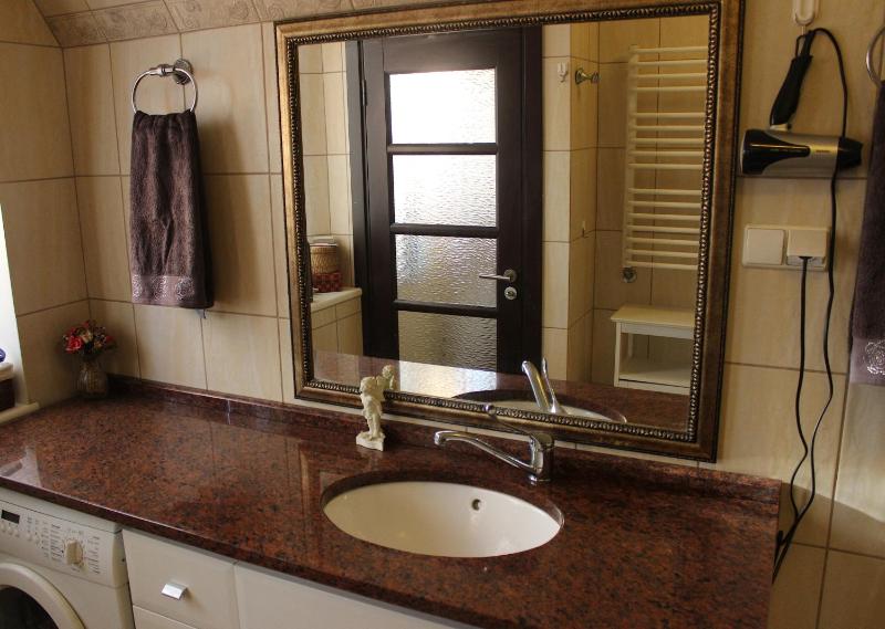 Columba Livia Guesthouse - image 6