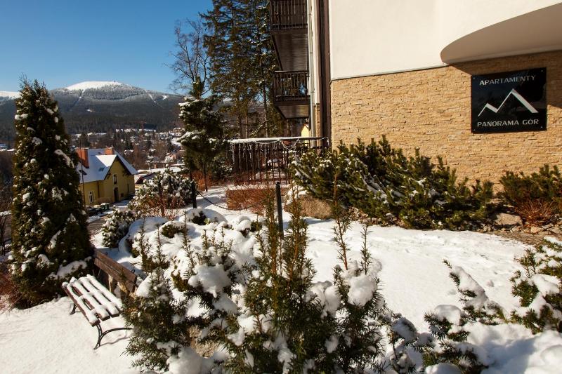 Apartament Panorama Gór - centrum miasta z widokiem na Szrenicę - image 17