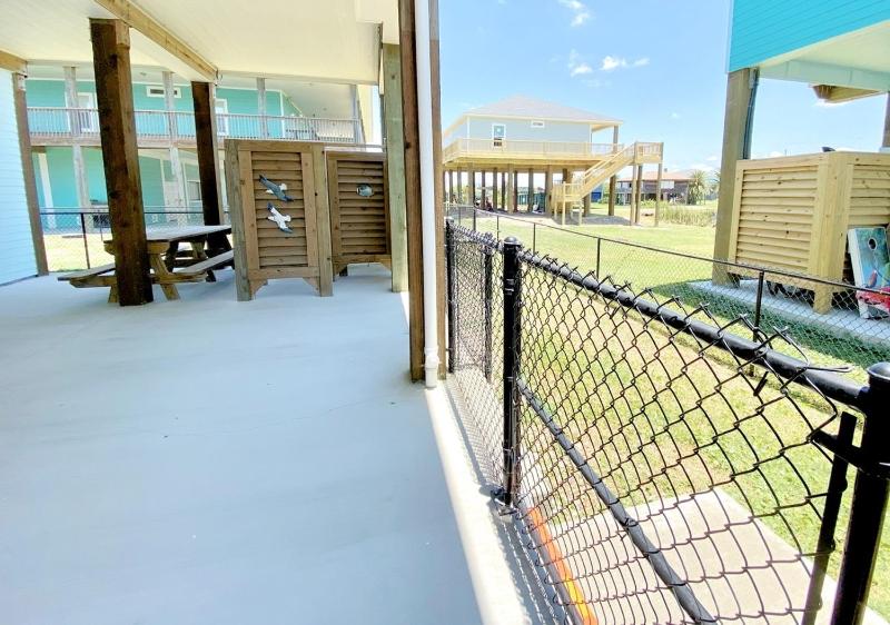 Three-Bedroom House image 4