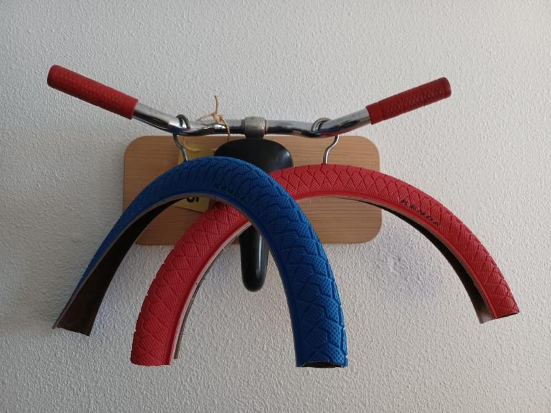 Chambre POP avec 2 lits simples image 4