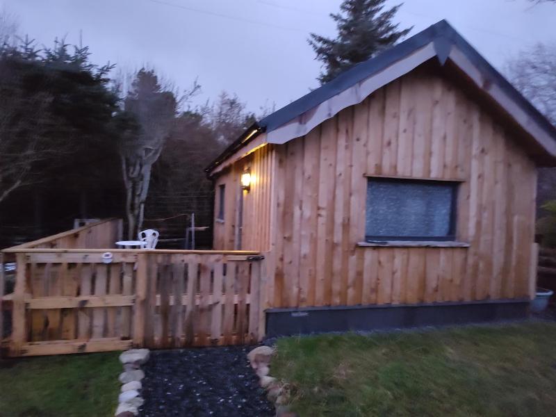Hippy Shack Cabin, self contained @ Cartmel Aultbea Images
