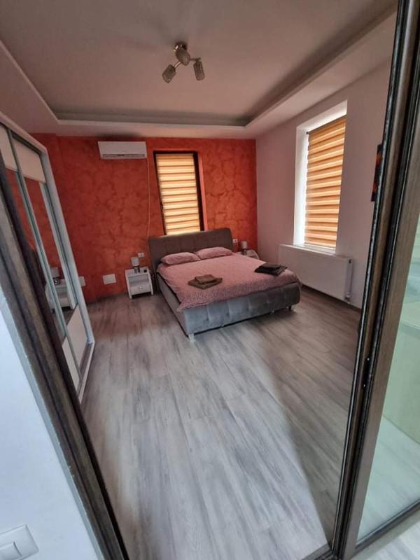 Apartment - Ground Floor image 3