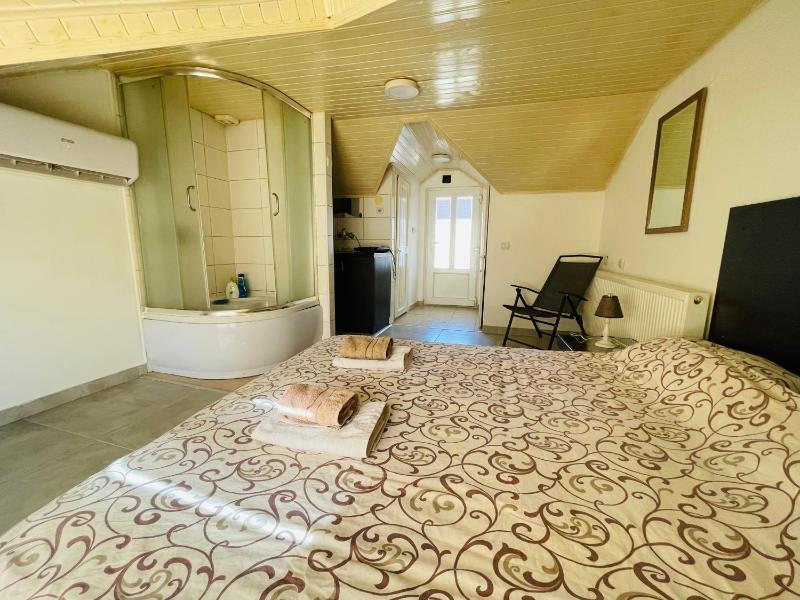 Apartment image 2
