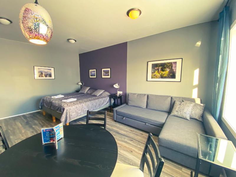 Deluxe Studio Apartment image 1