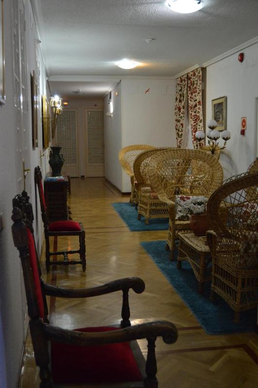 Hostal Triana - image 11