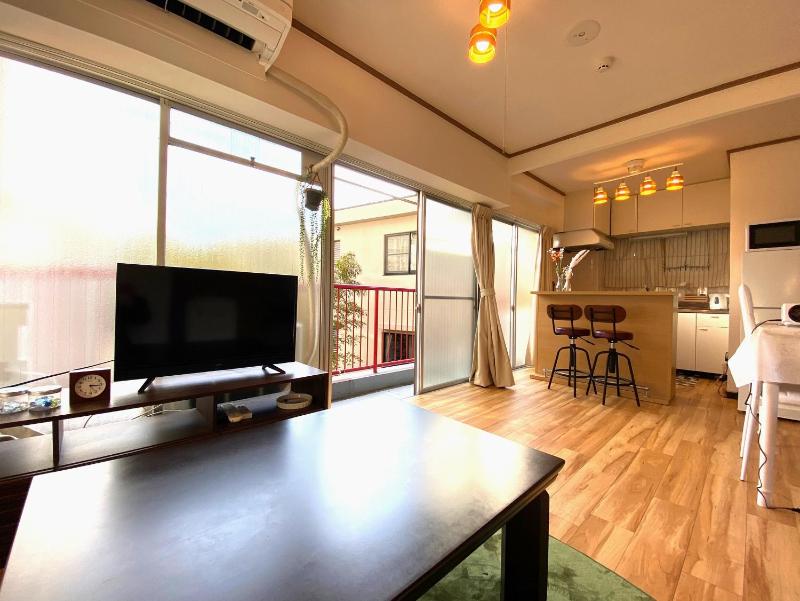 Yoyogi Apartment 2-401 by Tranova - image 4